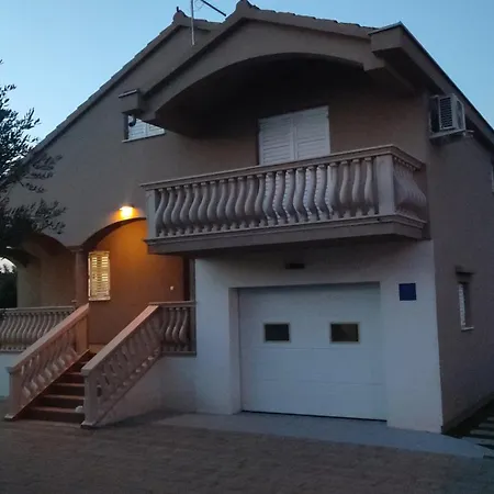 Marina וילה Sikovo